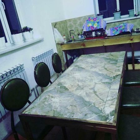 Saima Guest House Ош Екстериор снимка