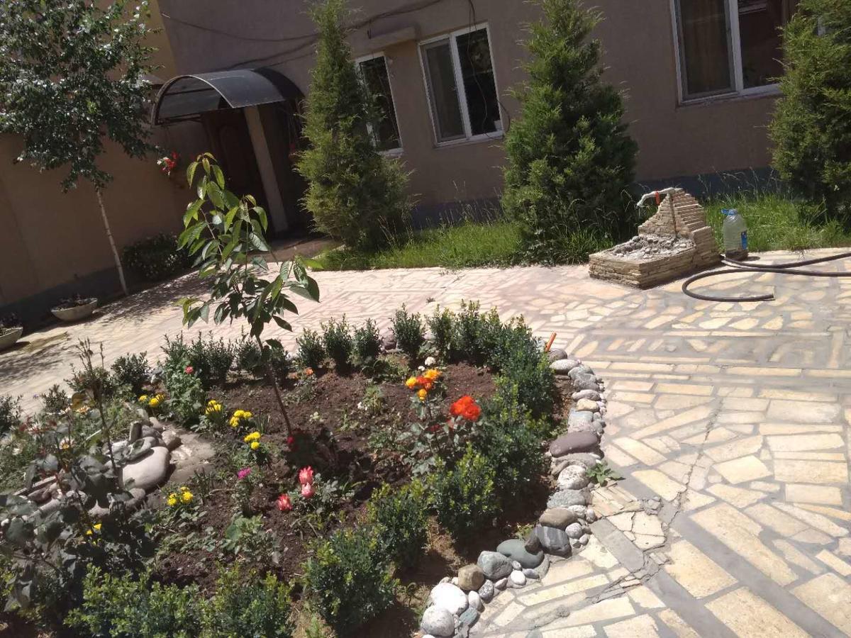 Saima Guest House Ош Екстериор снимка