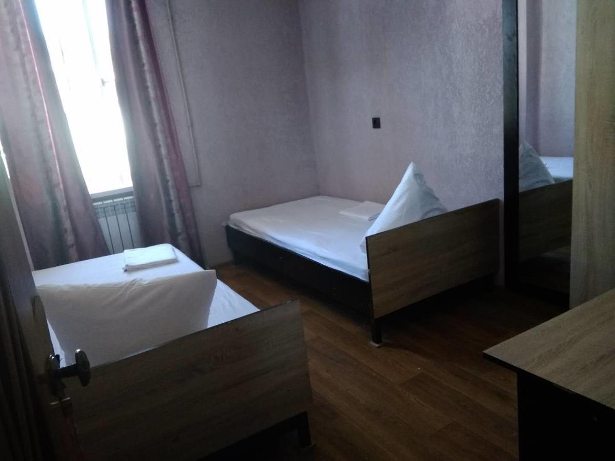 Saima Guest House Ош Екстериор снимка