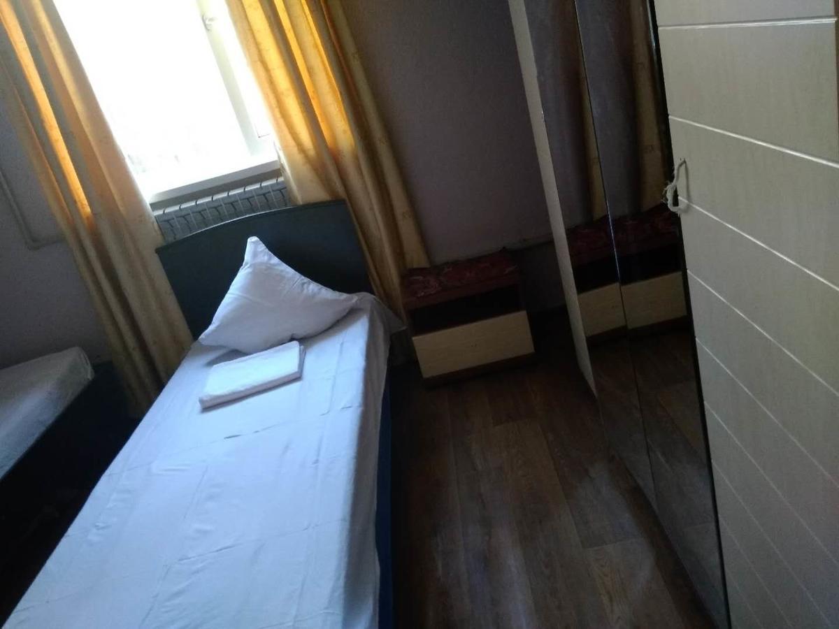 Saima Guest House Ош Екстериор снимка