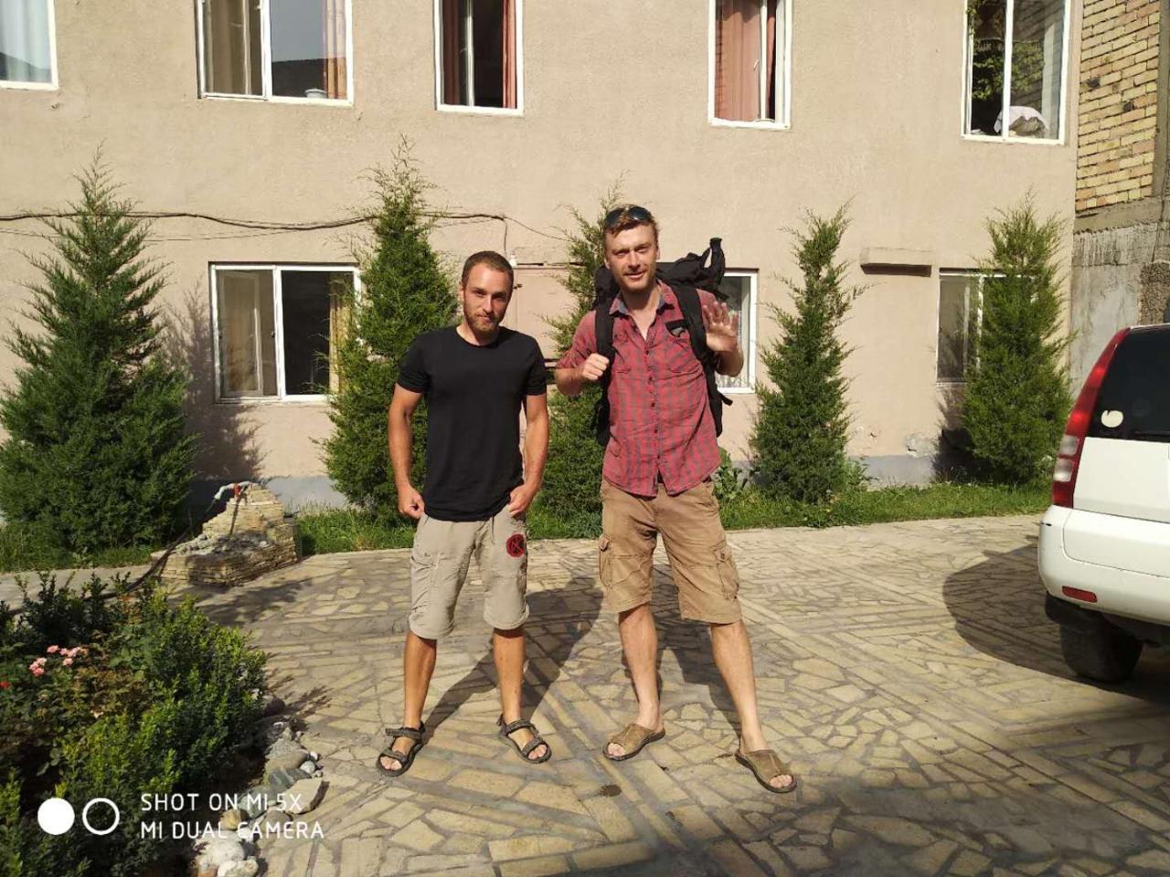 Saima Guest House Ош Екстериор снимка