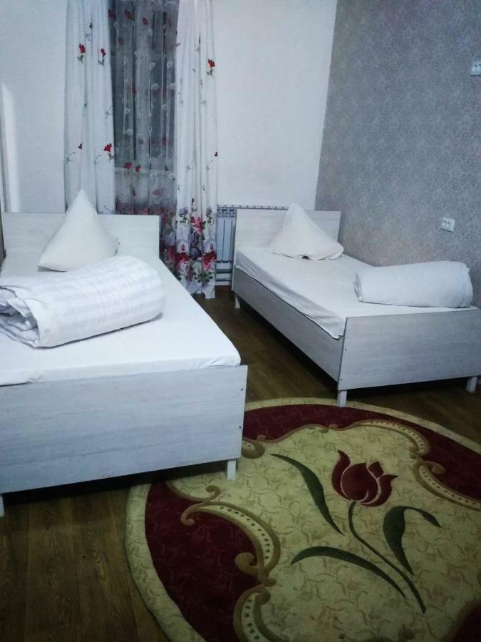 Saima Guest House Ош Екстериор снимка